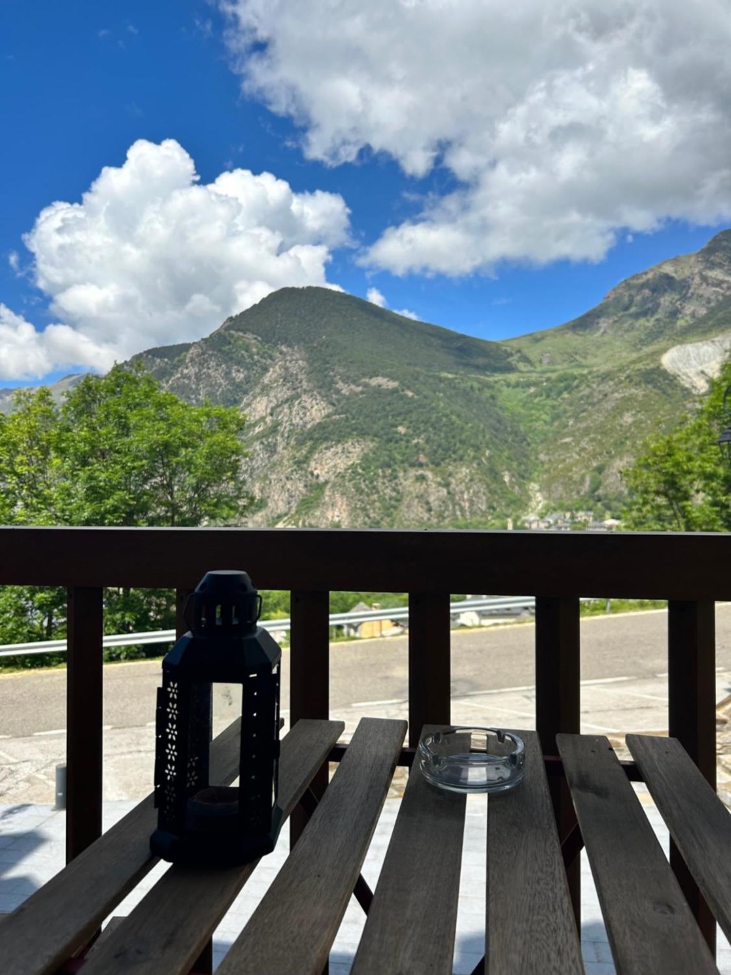 Apartaments Arenys De Boi Bohí Oda fotoğraf